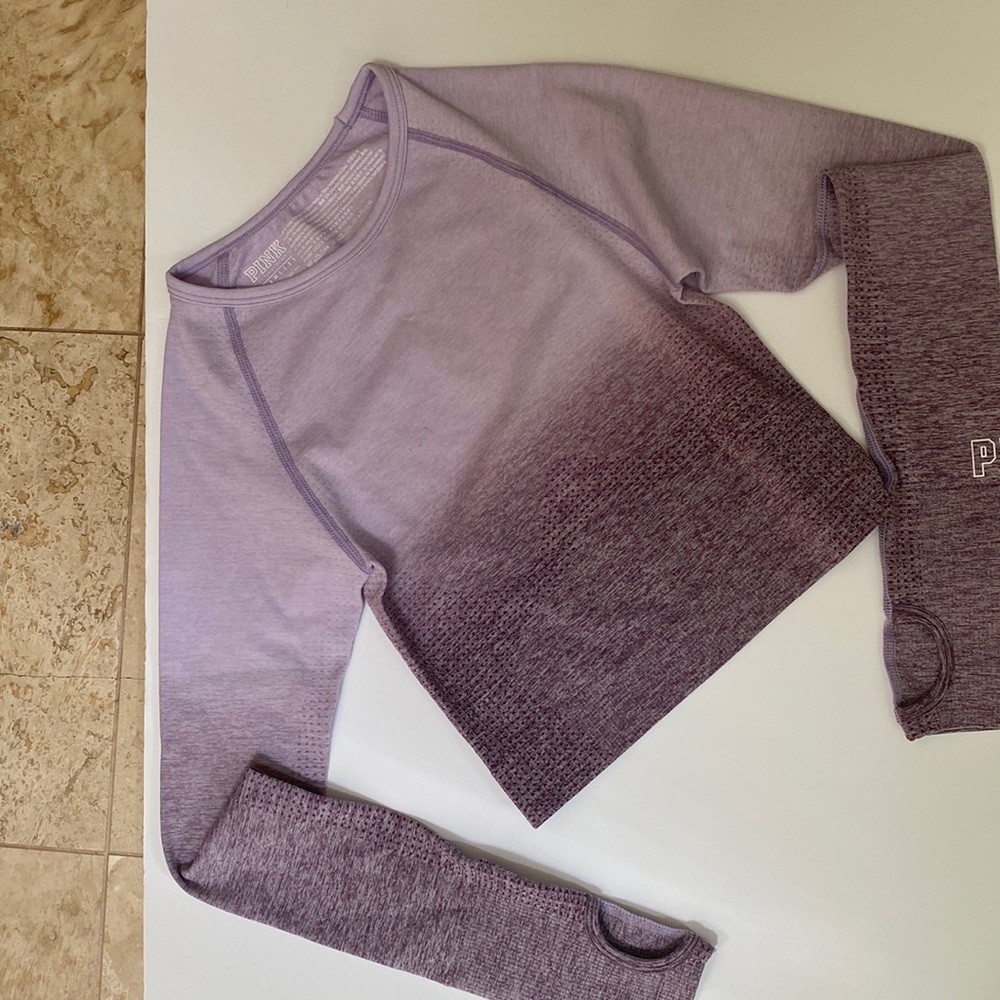 XS Victoria’s Secret Yoga top. NWOT